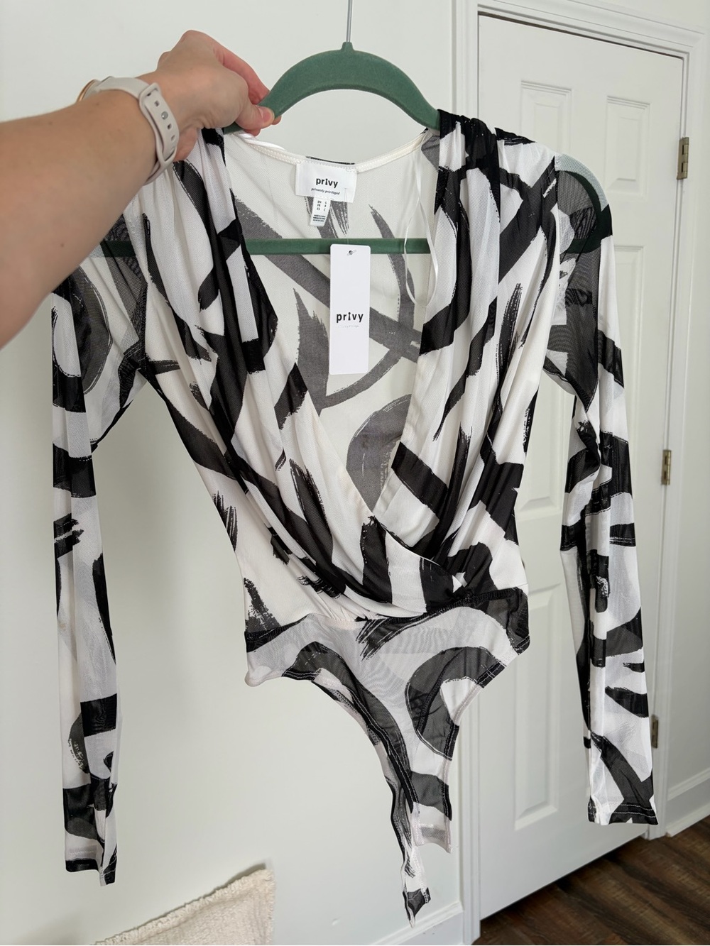 Black & White Abstract deep V neck Long-Sleeve mesh Bodysuit